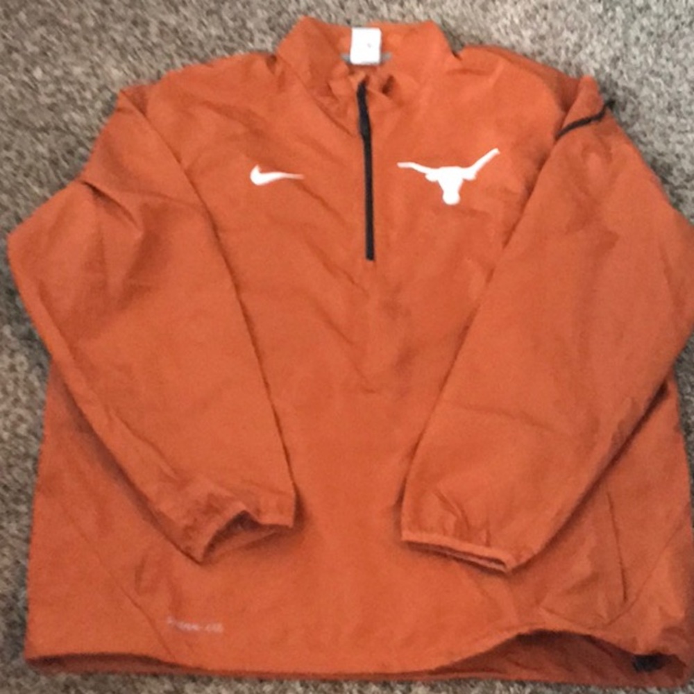 Nike Texas Longhorns Storm Fit pullover
